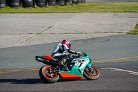 anglesey-no-limits-trackday;anglesey-photographs;anglesey-trackday-photographs;enduro-digital-images;event-digital-images;eventdigitalimages;no-limits-trackdays;peter-wileman-photography;racing-digital-images;trac-mon;trackday-digital-images;trackday-photos;ty-croes